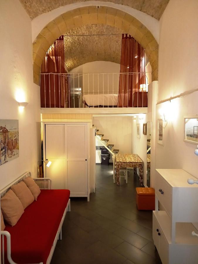 Residenze Palazzo Pes Apartment กาญารี ภายนอก รูปภาพ
